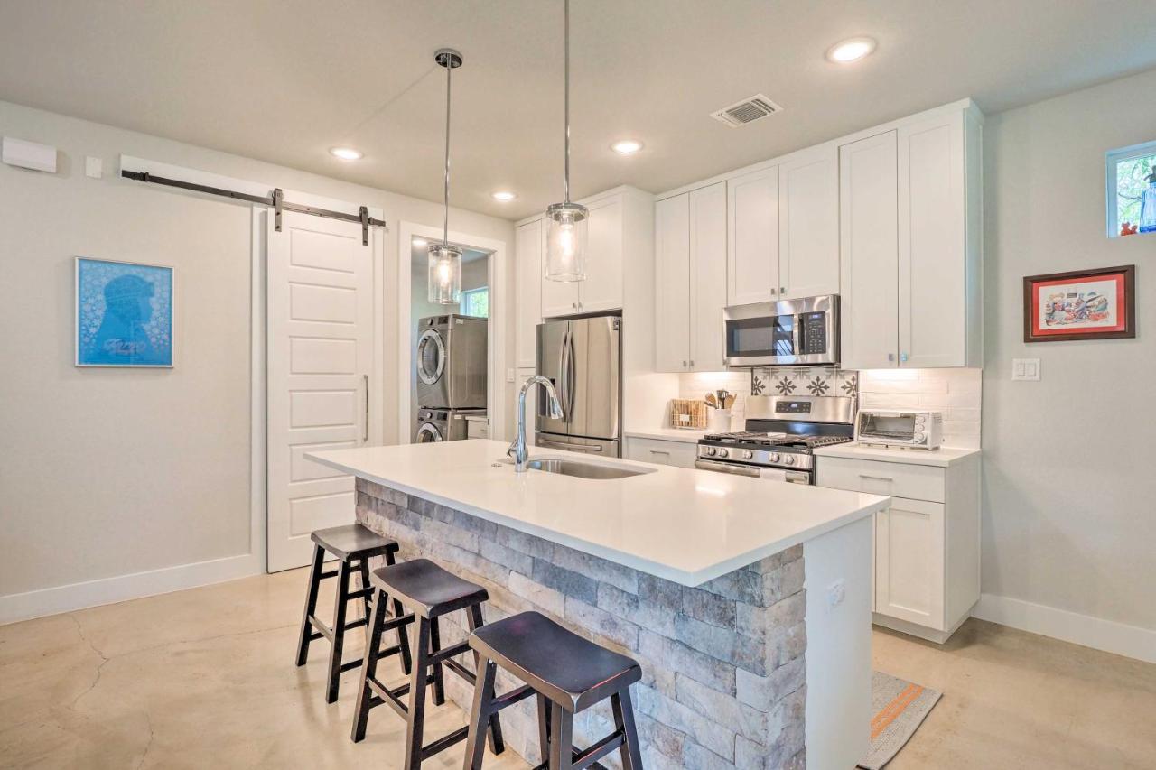 Gorgeous Georgetown Home, Walk To The Square! 외부 사진