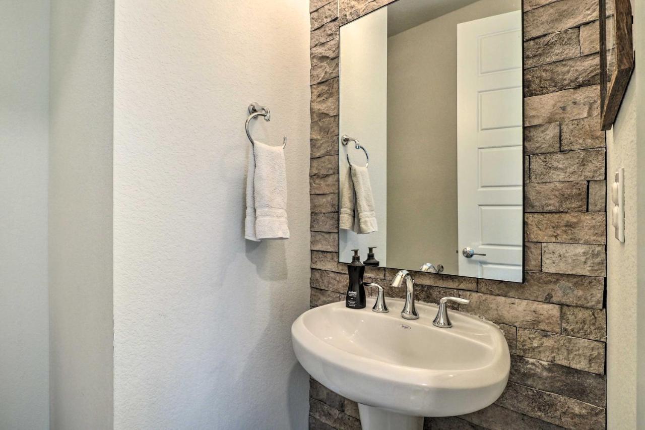 Gorgeous Georgetown Home, Walk To The Square! 외부 사진