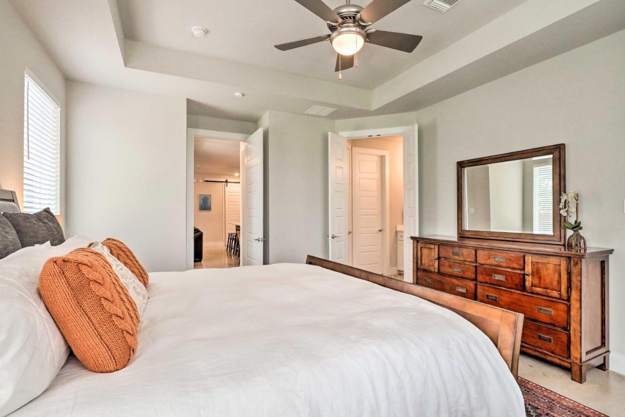 Gorgeous Georgetown Home, Walk To The Square! 외부 사진